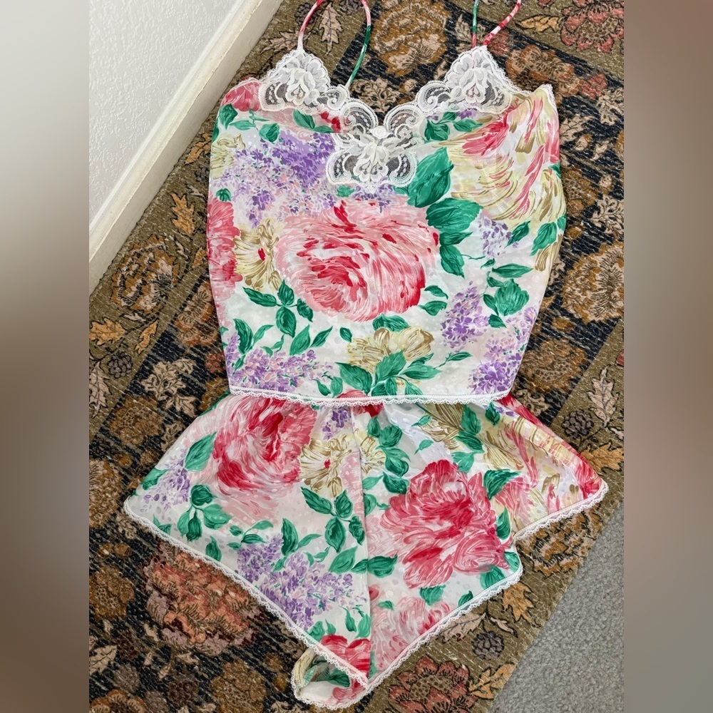 Floral Lace Trim Two-Piece Set